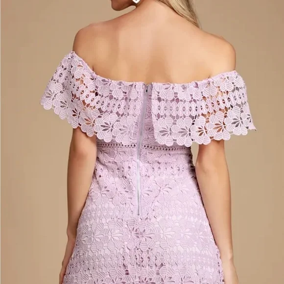 Women’s Lulu's Frill and Grace Lavender Lace Off-the-Shoulder Dress Size Medium - Picture 3 of 12